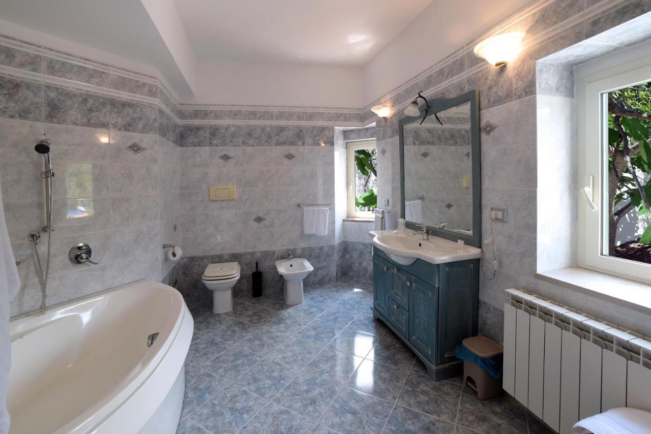 B&B Bella Peschici Exteriör bild